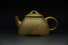 紫砂壶图片：孤菱壶(怡人刻） - 美壶网