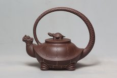 紫砂壶图片：逸寿提梁 - 美壶网