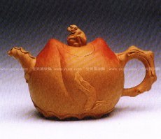 紫砂壶图片：双桃封侯壶 - 美壶网