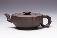 紫砂壶图片：花开五福壶 黑泥 - 美壶网