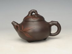 紫砂壶图片：三足竹趣 - 美壶网