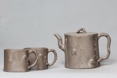 紫砂壶图片：梅桩套壶 - 美壶网