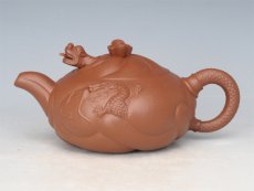 紫砂壶图片：鱼化龙 - 美壶网