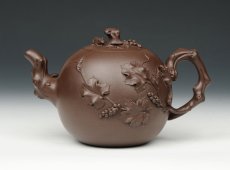 紫砂壶图片：松鼠葡萄 - 美壶网