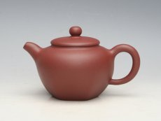 紫砂壶图片：圆六方 泥料：底槽清 - 美壶网