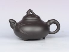 紫砂壶图片：三脚竹鼎 - 美壶网