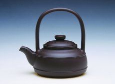紫砂壶图片：双线提梁壶 - 美壶网