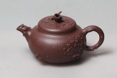 紫砂壶图片：踏雪寻梅 - 美壶网