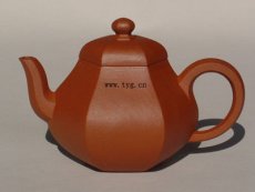 紫砂壶图片：六方玲珑壶 - 美壶网