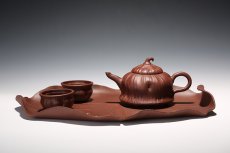 紫砂壶图片：莲生贵子 - 美壶网