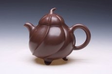 紫砂壶图片：旋金瓜 - 美壶网