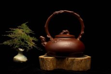 紫砂壶图片：坦然提梁 - 美壶网