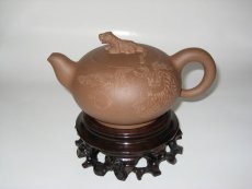 紫砂壶图片：虎虎生风 - 美壶网