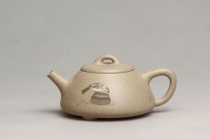 紫砂壶图片：泥绘石瓢 - 美壶网