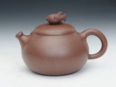 紫砂壶图片：鱼乐 - 美壶网