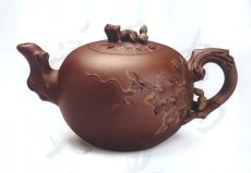 紫砂壶图片：松鼠葡萄 - 美壶网