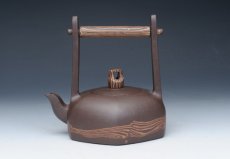 紫砂壶图片：古井提梁 - 美壶网