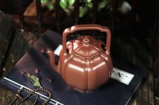 紫砂壶图片：得道提梁 - 美壶网