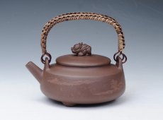 紫砂壶图片：扁月提梁 - 美壶网