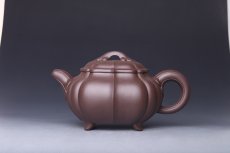 紫砂壶图片：筋纹菱花如意 - 美壶网