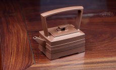 紫砂壶图片：玉带提梁 - 美壶网