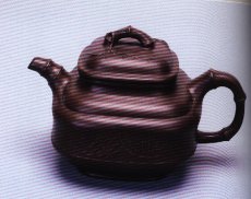 紫砂壶图片：四方圆竹鼎壶 - 美壶网