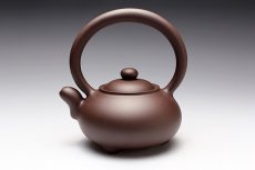 紫砂壶图片：圣珠提梁 - 美壶网