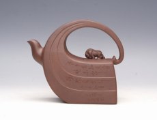 紫砂壶图片：牛转乾坤 - 美壶网