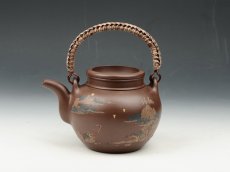 紫砂壶图片：蛋包提梁 500cc 原矿紫泥 - 美壶网