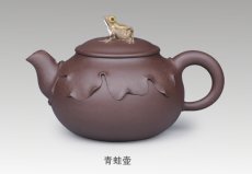 紫砂壶图片：青蛙壶 - 美壶网