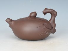 紫砂壶图片：寿桃 - 美壶网