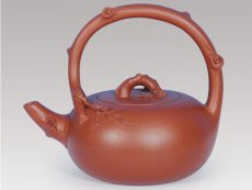 紫砂壶图片：梅花提梁 - 美壶网